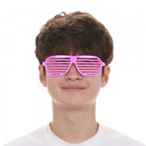 ǰ 